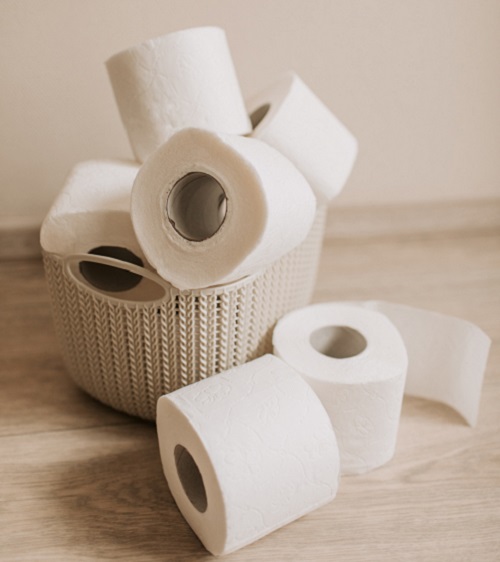 can eating toilet paper kill you